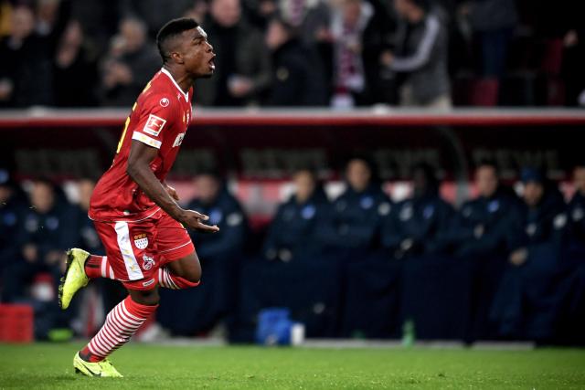 日本青训教头：在日本没见过踢球靠关系的